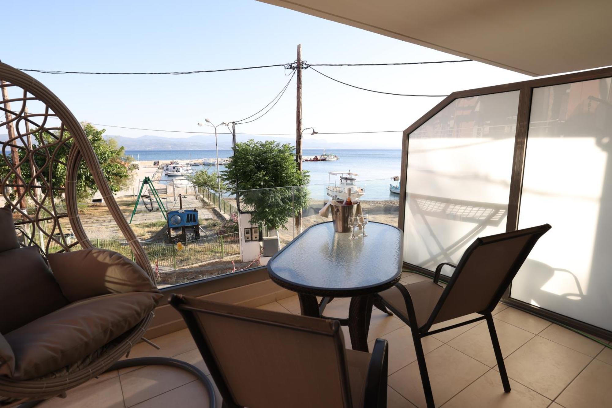Filippos Apartments Амарінтос Екстер'єр фото